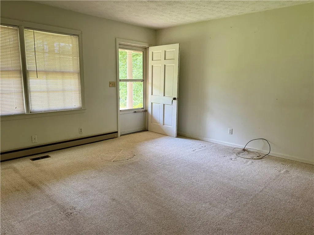 Property image 4 at 700 Tanglewood Drive, Seneca, SC 29672