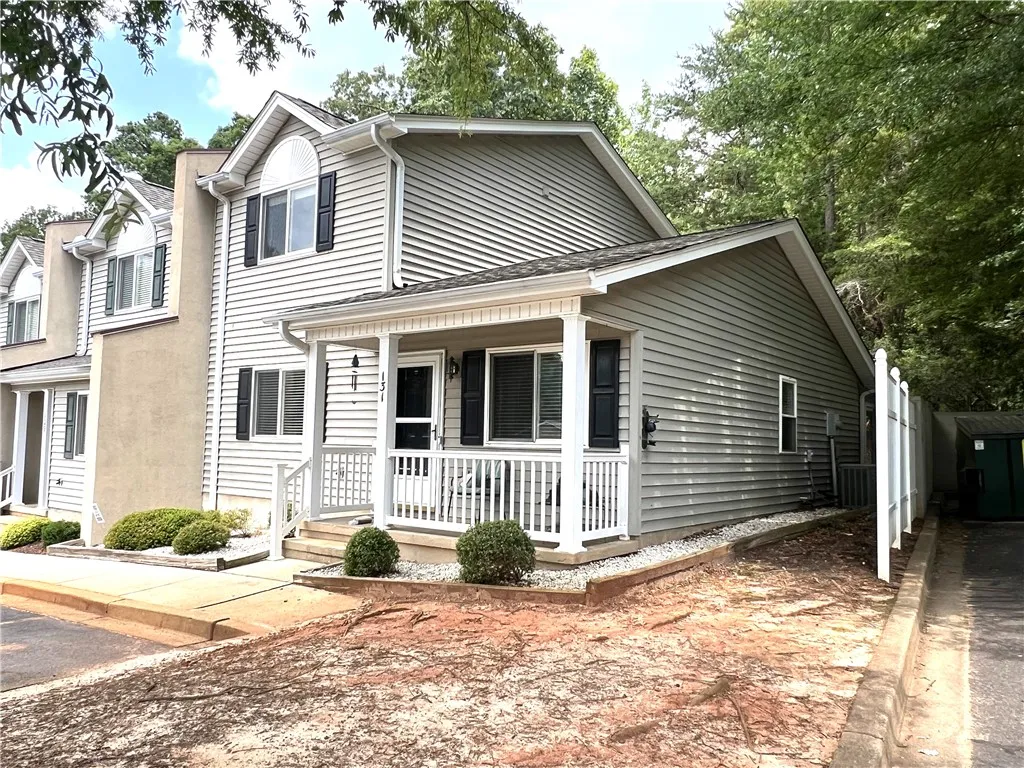 Property image 3 at 131 Perkins Place, Seneca, SC 29678