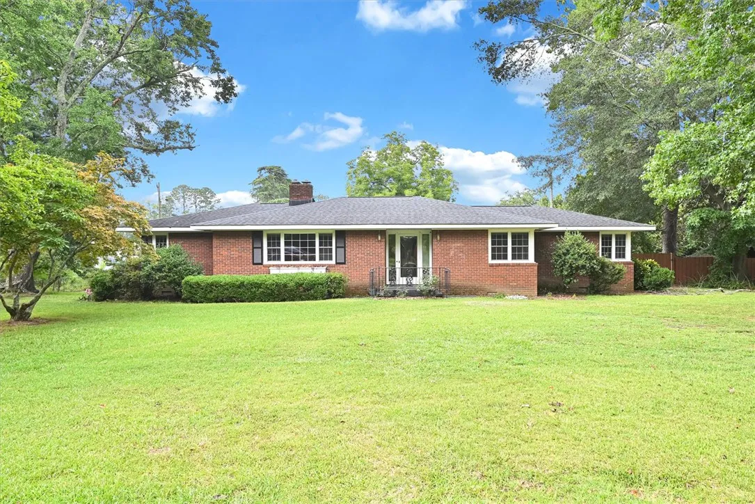 Property image 1 at 1102 Greenacres, Anderson, SC 29621