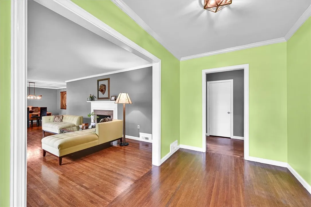 Property image 3 at 1102 Greenacres, Anderson, SC 29621