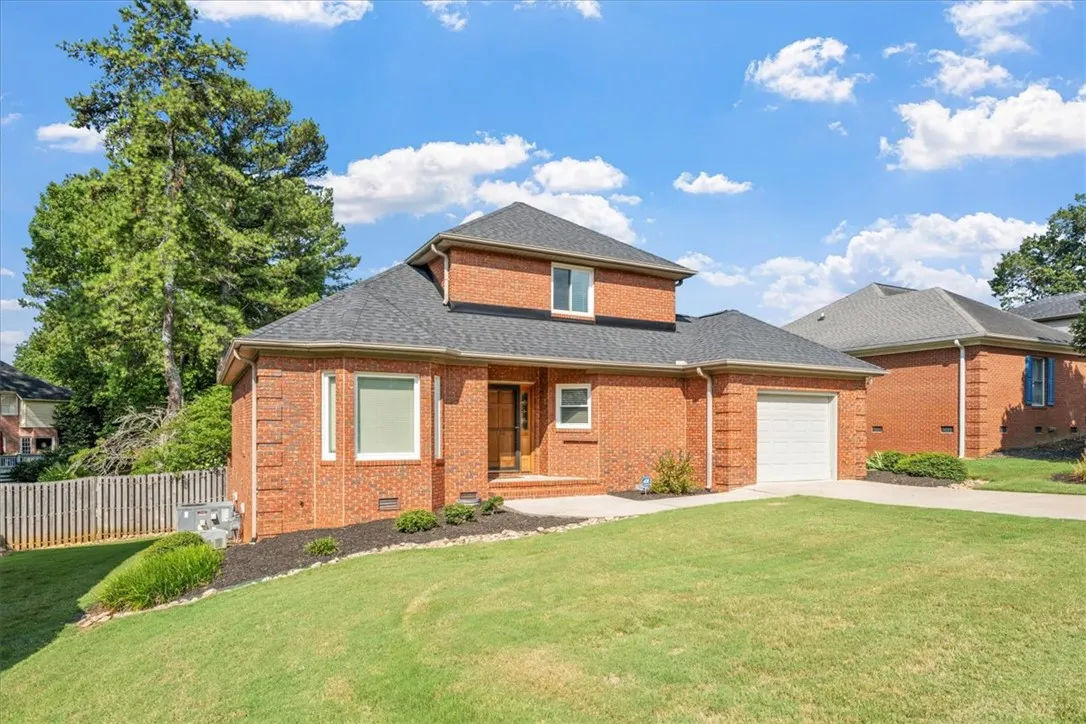 Property image 2 at 108 Commons Drive, Easley, SC 29642