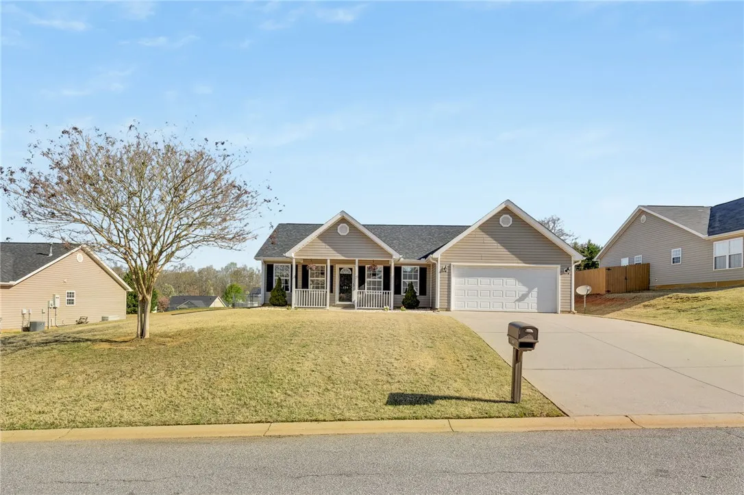 Property image 4 at 124 Mediterranean Avenue, Anderson, SC 29621