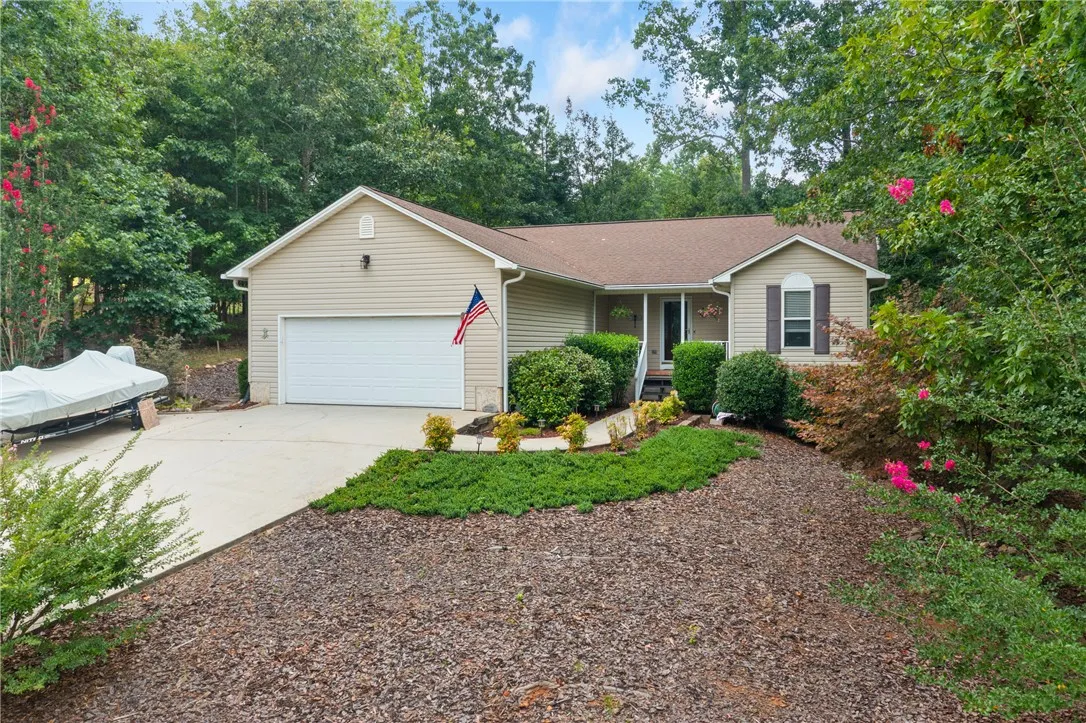 330 Chickasaw Drive