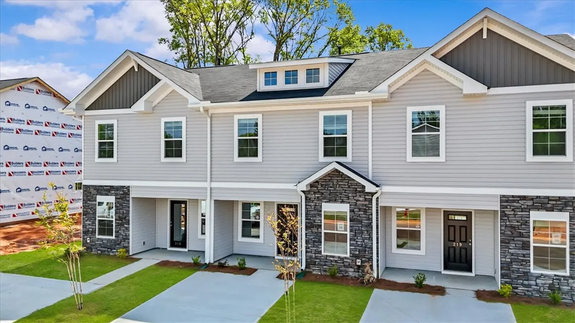 100 Lowland Drive