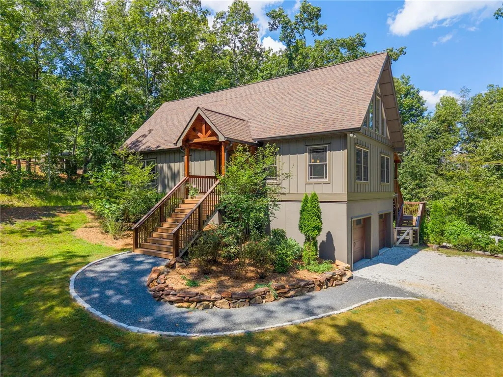 711 Scharlin Drive