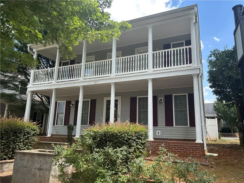 1008 Meehan Way