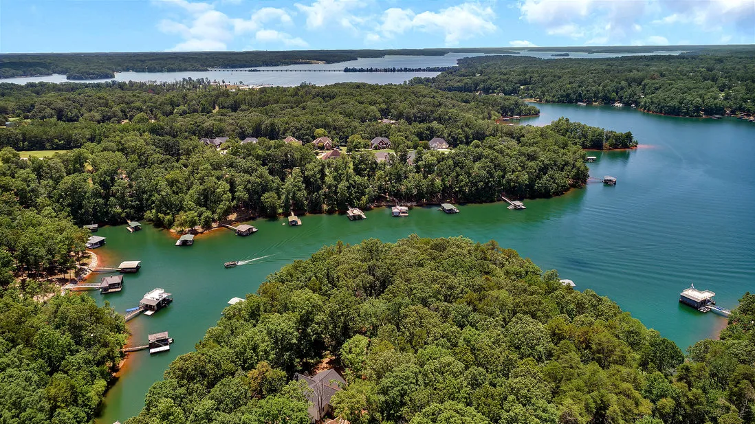 Property image 3 at 1115 Hawk Harbor Drive, Anderson, SC 29625