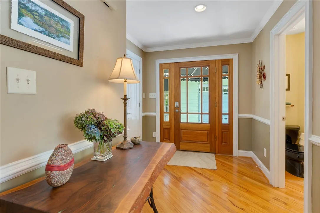 Property image 3 at 621 Pointe Wildwood Drive, Seneca, SC 29678