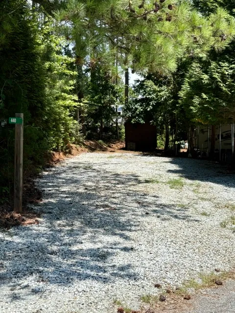 Property image 2 at 440 Kinston Loop, Westminster, SC 29693