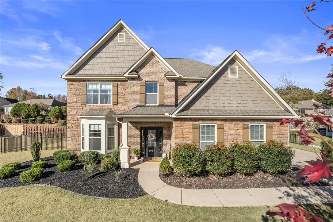 1013 Winmar Drive