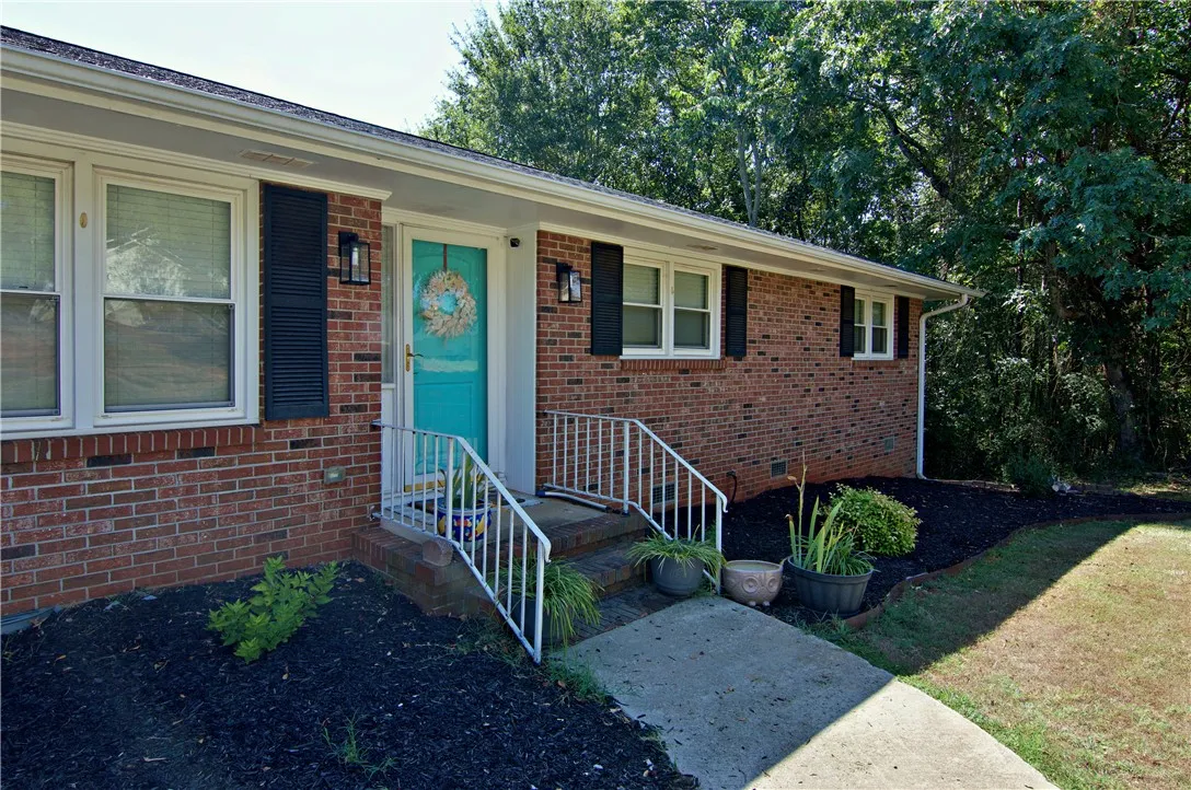 Property image 5 at 208 Springview Drive, Anderson, SC 29625