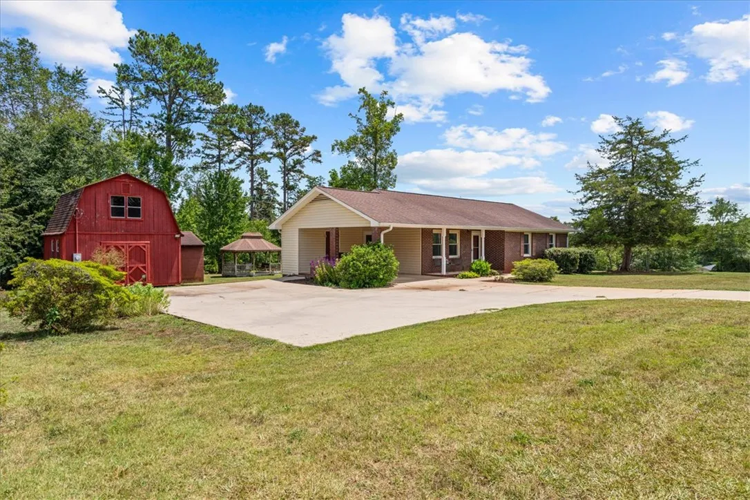Property image 2 at 155 Sam Reeder Drive, Westminster, SC 29693