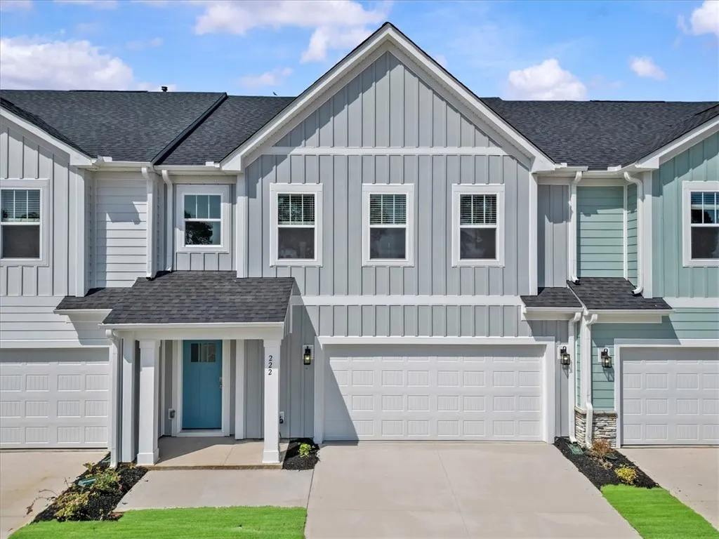 222 Leisure Lane