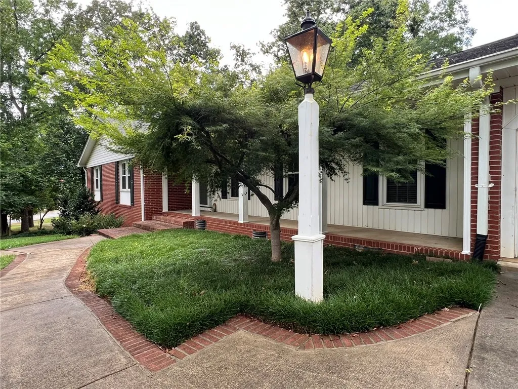 Property image 3 at 101 Robinall Drive, Easley, SC 29642