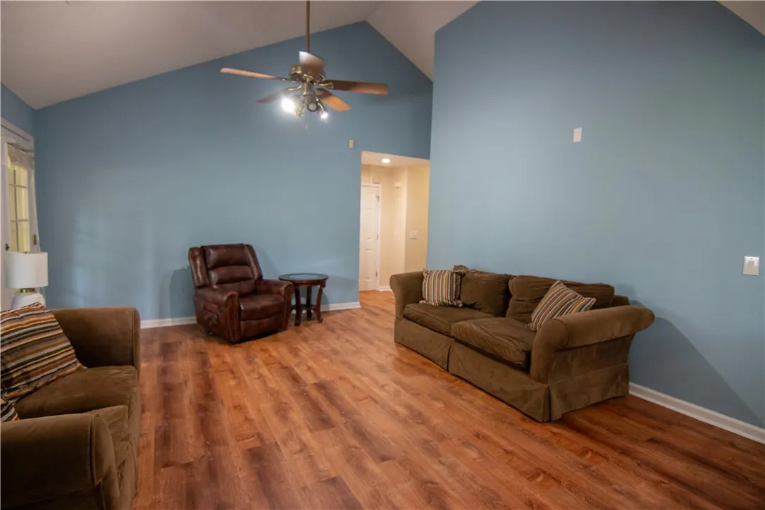 Property image 4 at 124 Grand Oak Drive, Pendleton, SC 29670