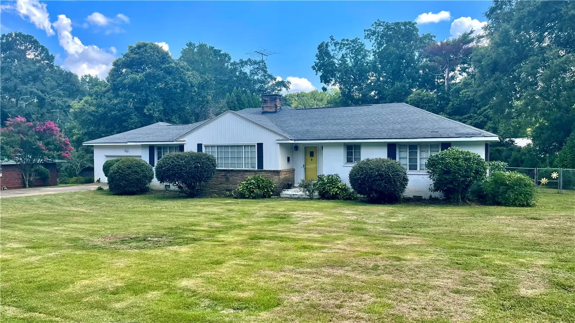 Property image 1 at 1106 Greenacres, Anderson, SC 29621