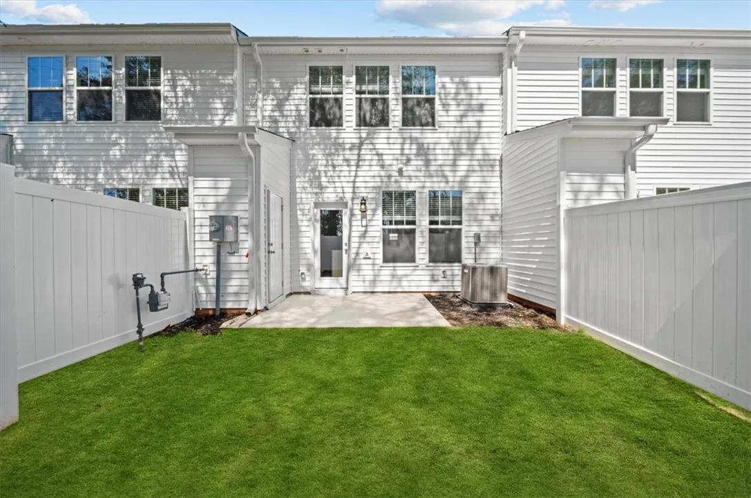 Property image 3 at 516 Harebell Way, Greenville, SC 29617