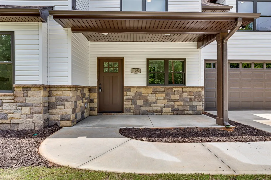 Property image 2 at 125 Hidden Lake Drive, Anderson, SC 29625
