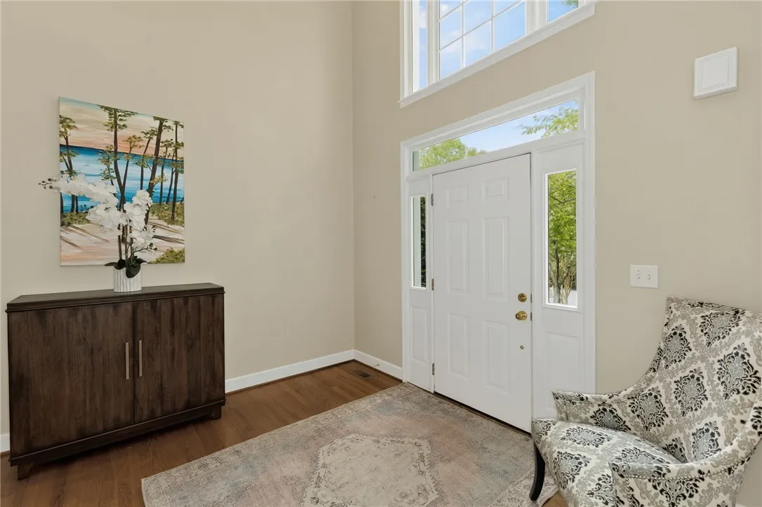 Property image 3 at 7 Hitchcock Lane, Greenville, SC 29615
