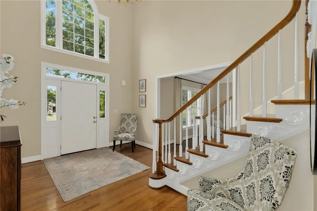 Property image 4 at 7 Hitchcock Lane, Greenville, SC 29615