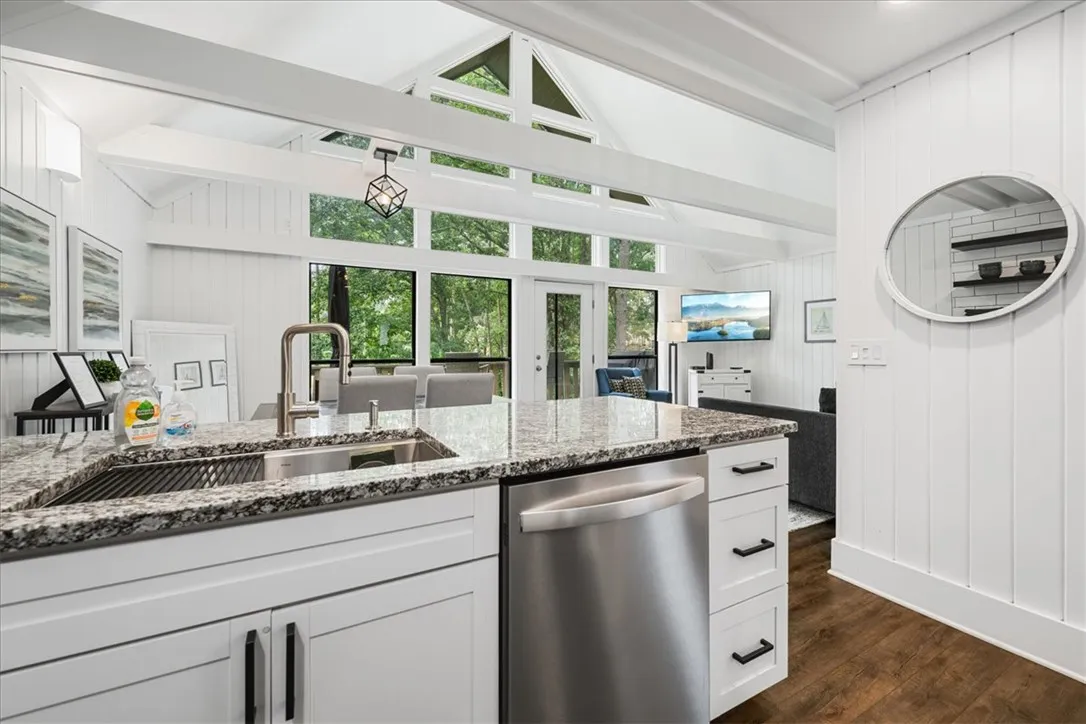 700 Captains Cove Court