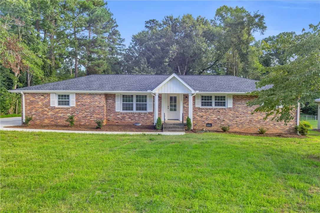 2704 Little Creek Drive