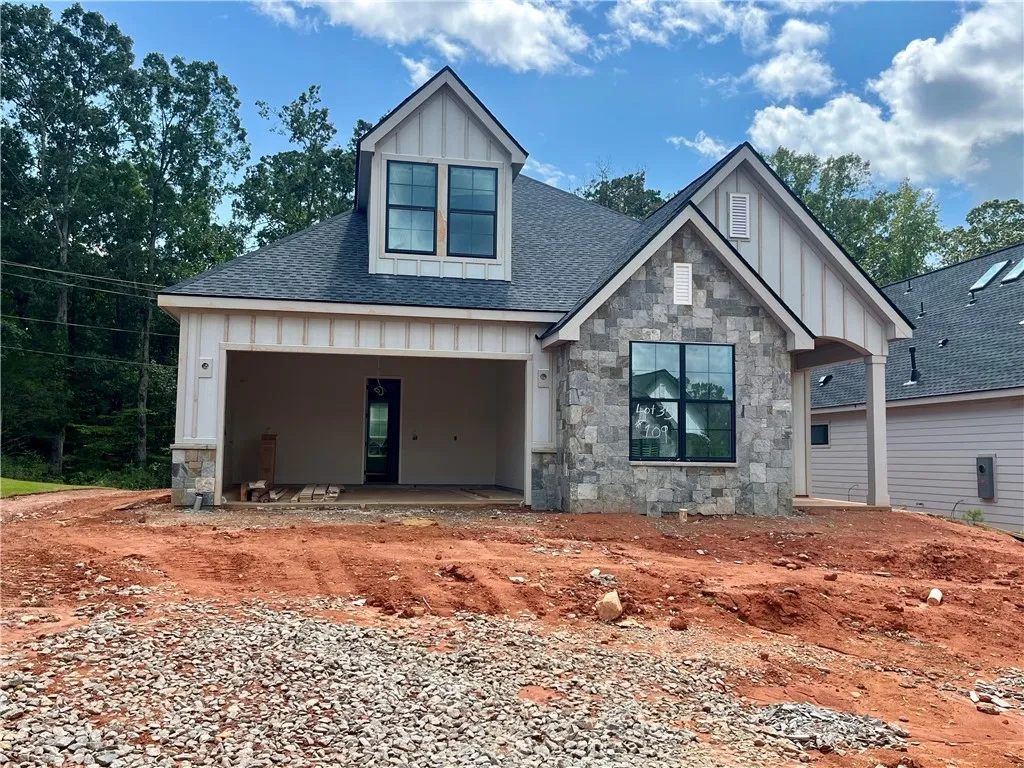 Property image 2 at 109 Pine Hill Way, Clemson, SC 29631