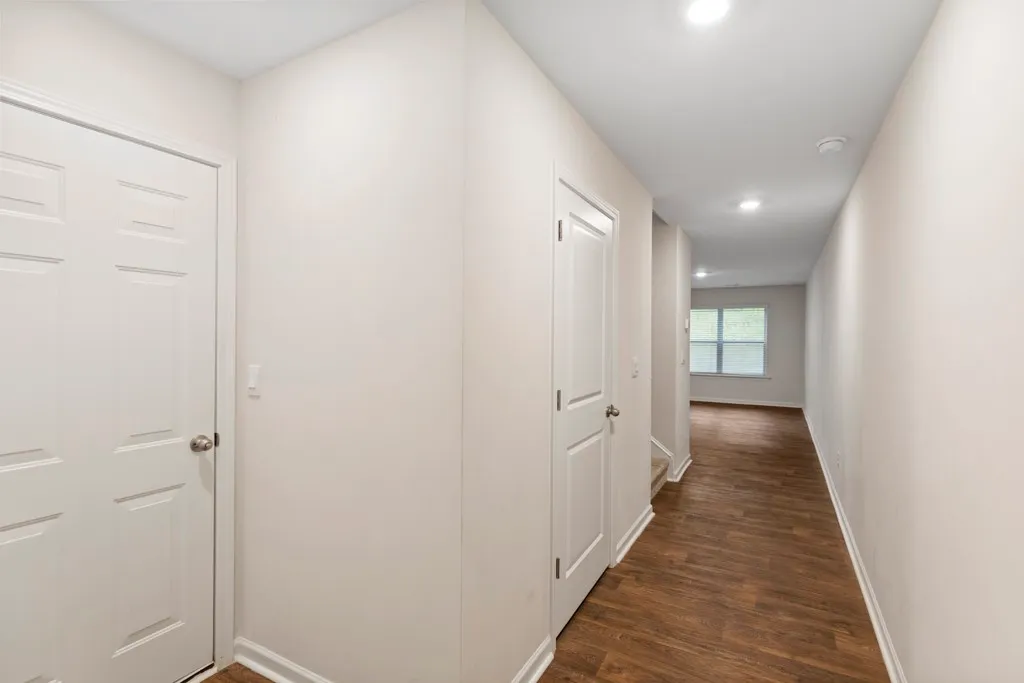 Property image 3 at 505 Oakmont Valley Trail, Seneca, SC 29678