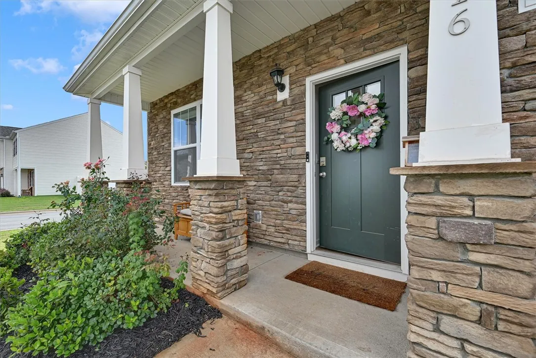 Property image 2 at 316 Callerton Drive, Piedmont, SC 29673