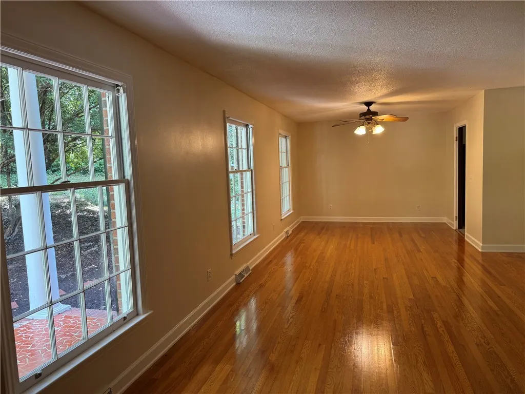 Property image 3 at 220 Camelot Road, Clemson, SC 29631
