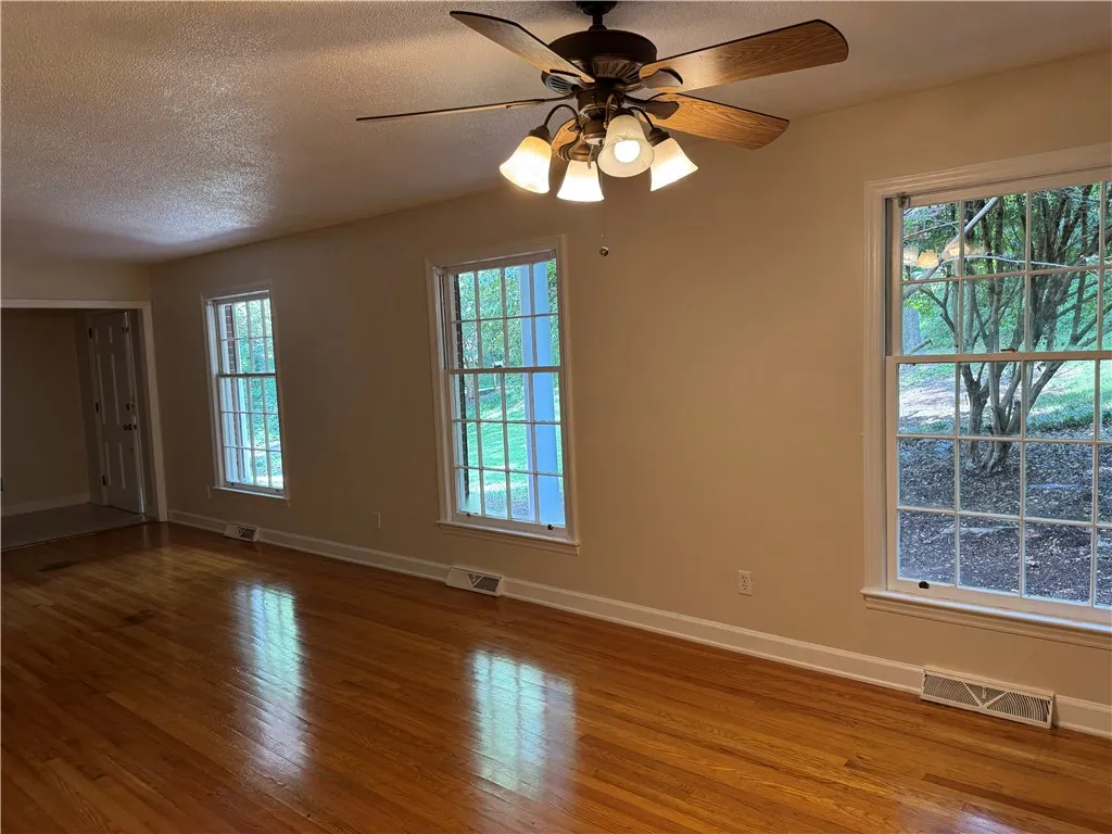 Property image 5 at 220 Camelot Road, Clemson, SC 29631
