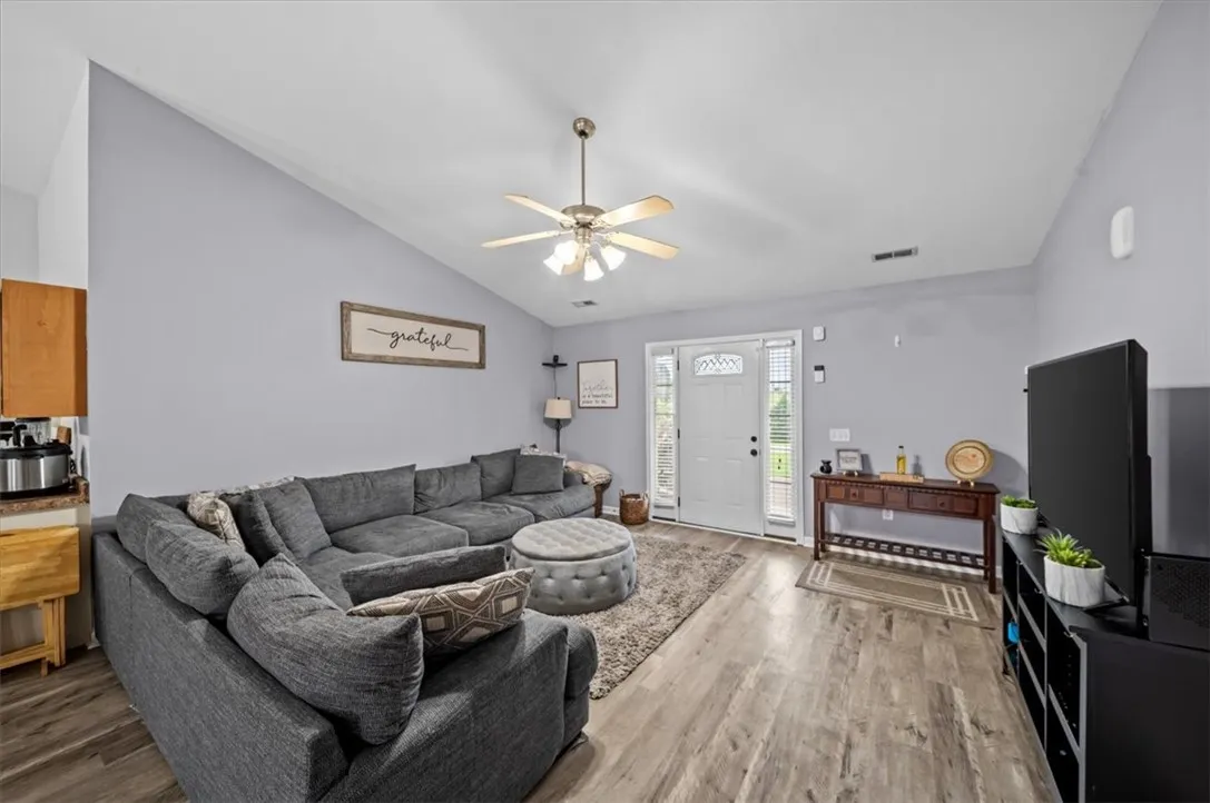 Property image 5 at 100 Sterling Bridge Road, Greenville, SC 29611