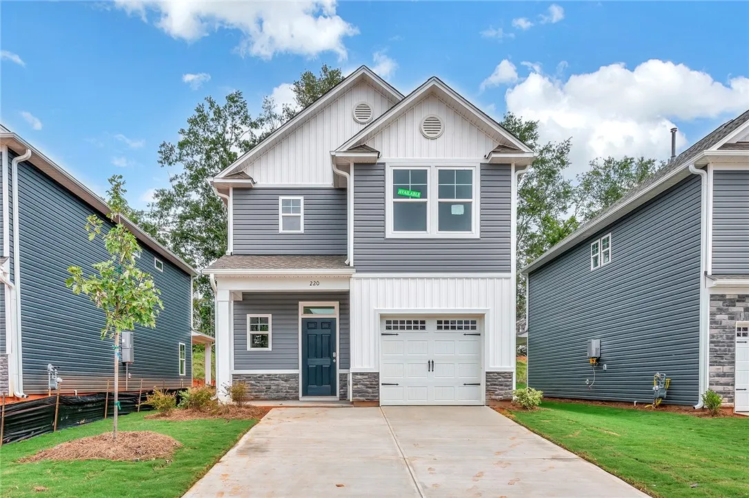 220 Brown Circle