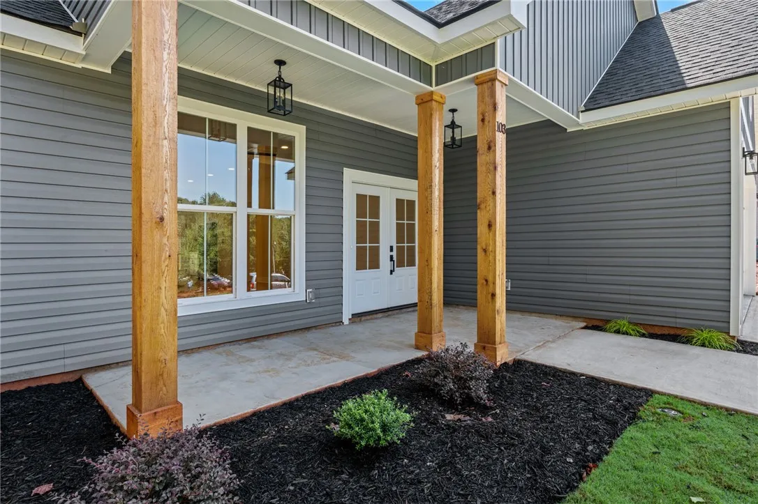 Property image 5 at 103 Mount Bay Drive, Westminster, SC 29693