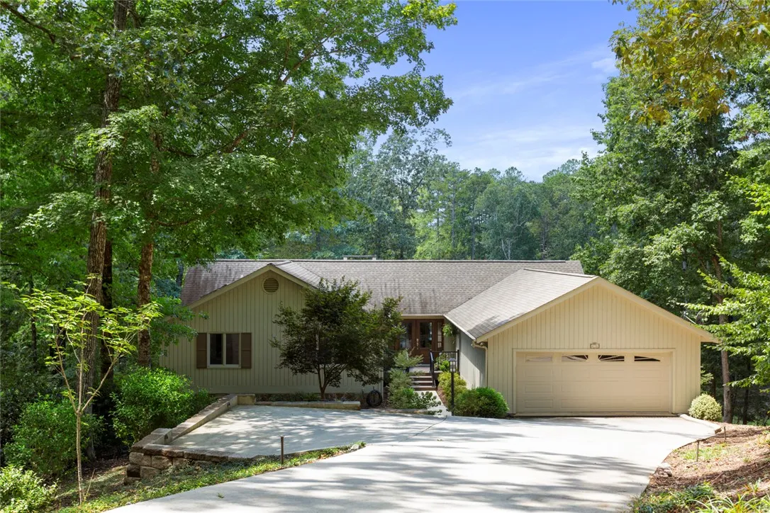 Property image 2 at 13 Passage Lane, Salem, SC 29676