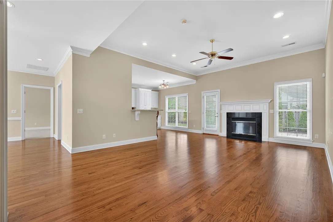Property image 4 at 4 Audrey Lane, Greenville, SC 29615