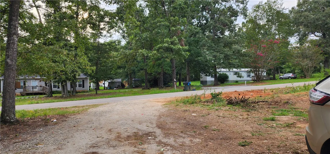Property image 3 at 145 Highland Hills Drive, Campobello, SC 29322