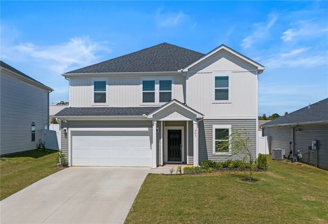 203 Allenby Lane