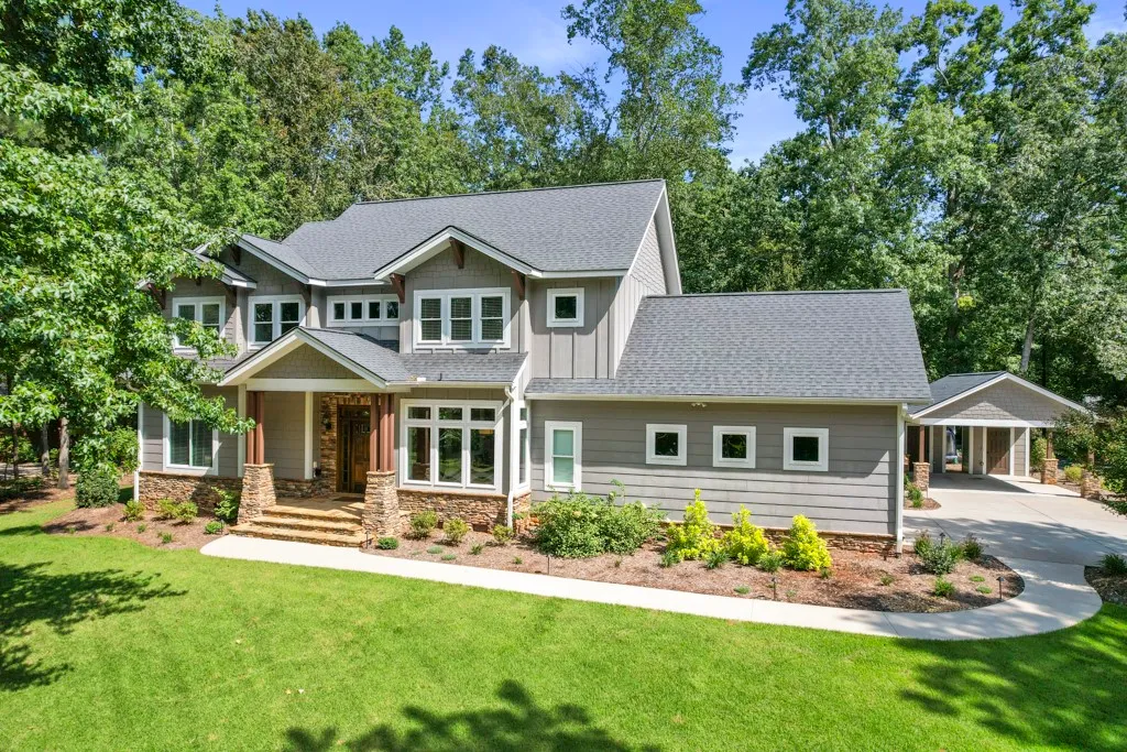 Property image 3 at 401 Promontory Ridge, Seneca, SC 29672