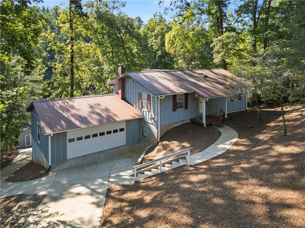 Property image 3 at 437 Jumping Branch Road, Tamassee, SC 29686