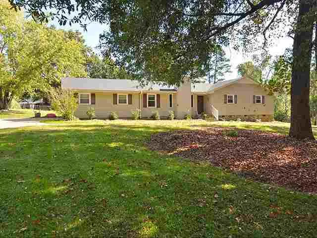 Property image 1 at 203 Woodoak Drive, Anderson, SC 29621