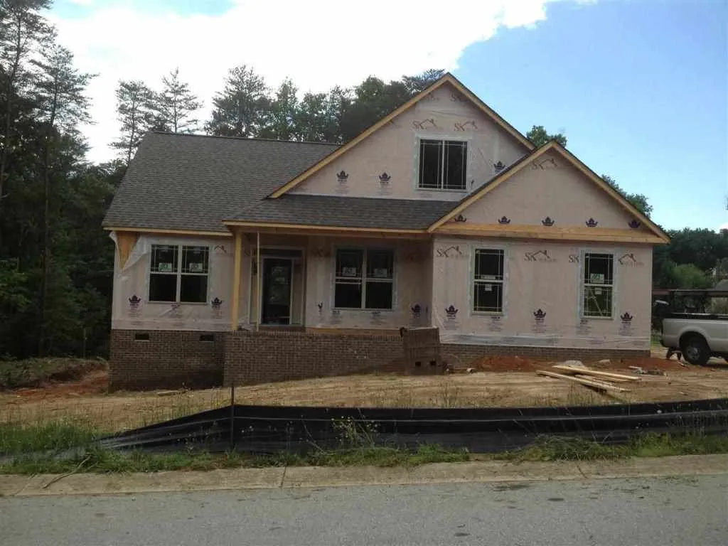 Property image 1 at 108 Woodcross Way, Easley, SC 29642