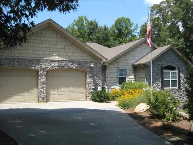 Property image 2 at 5101 Sunset Drive, Easley, SC 29642