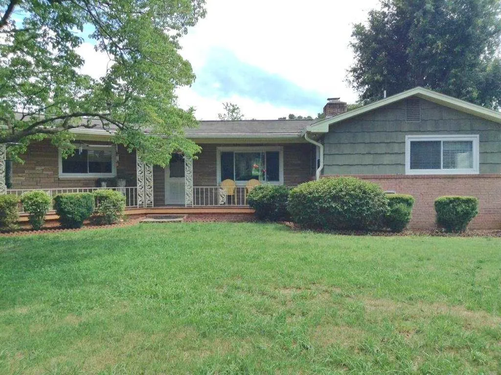 Property image 1 at 131 Julian Drive, Seneca, SC 29678
