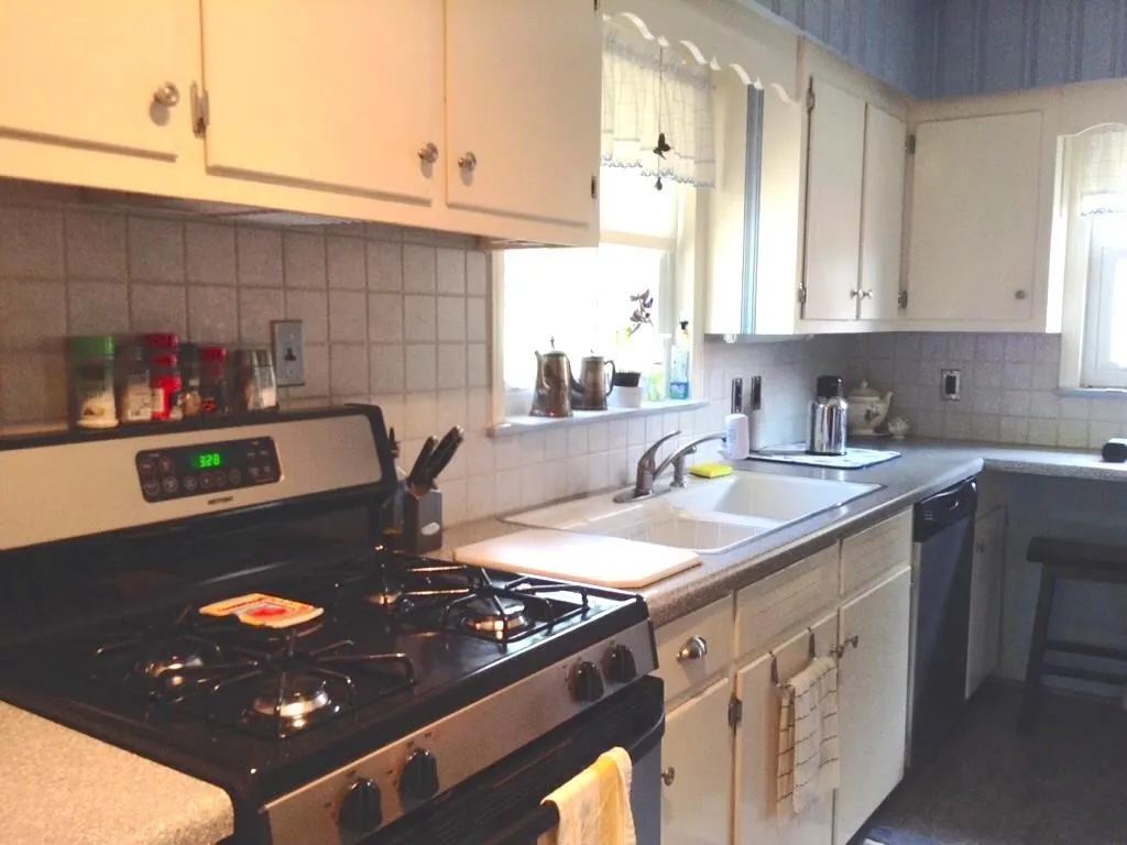 Property image 3 at 131 Julian Drive, Seneca, SC 29678