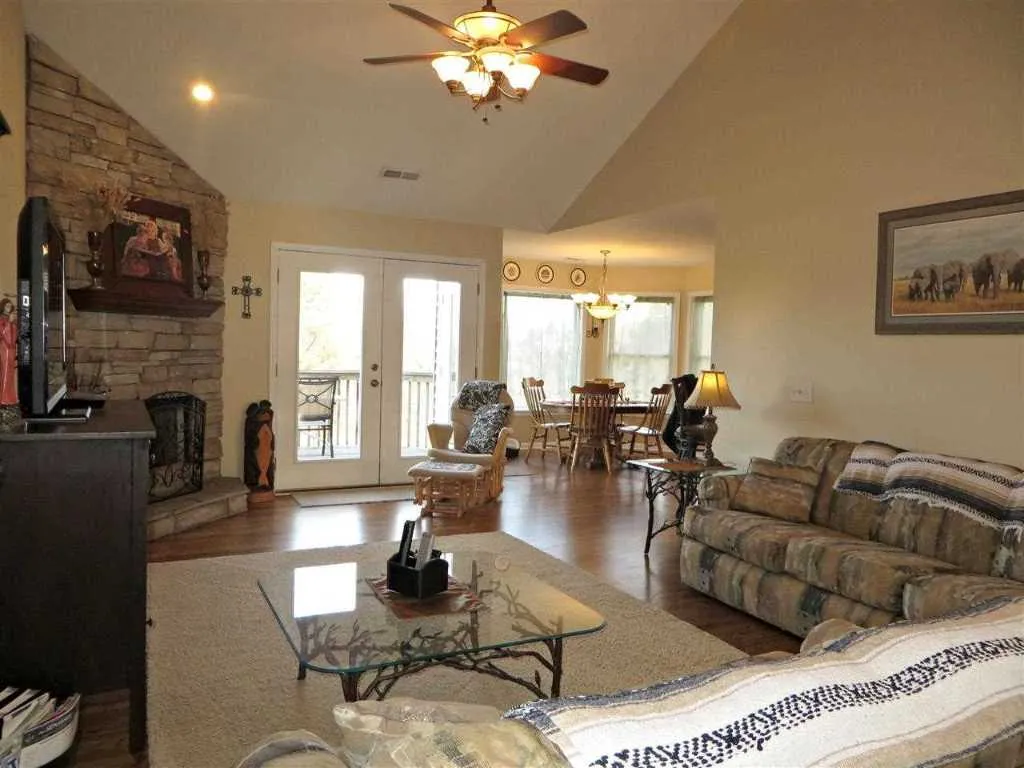 Property image 5 at 610 Providence Point Drive, Seneca, SC 29678