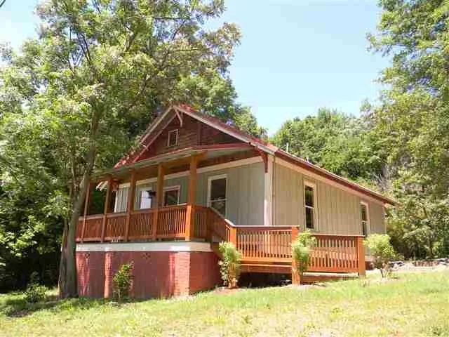 Property image 1 at 124 Aiken Street, Central, SC 29631