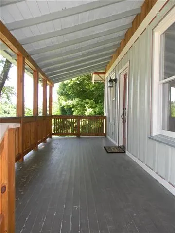 Property image 3 at 124 Aiken Street, Central, SC 29631