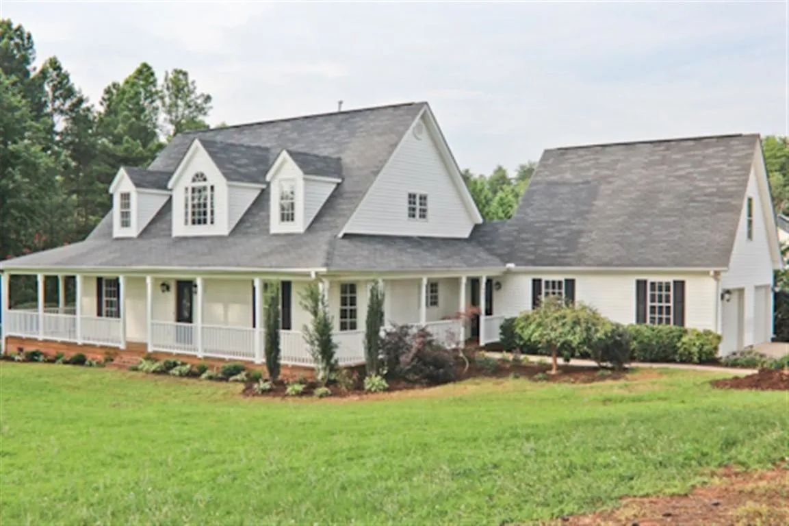 Property image 1 at 498 Hendricks Road, Easley, SC 29642