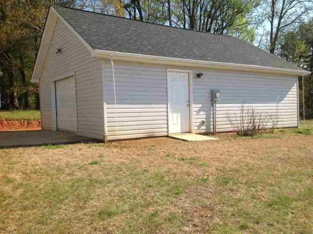 Property image 2 at 104 Grove Forest Court, Pelzer, SC 29669